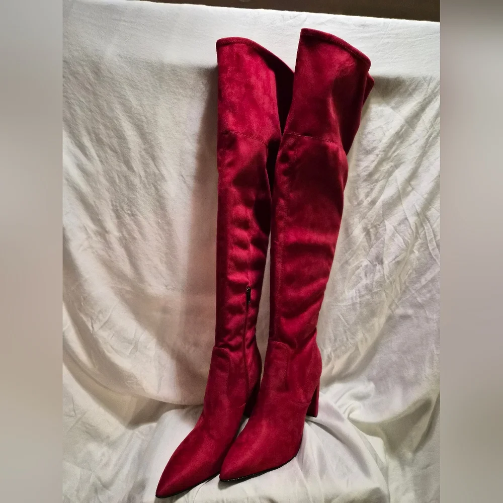 Nine West Daser Red Suede Over-The-Knee Boots NWOB, Women's Size 12 / Men's 10